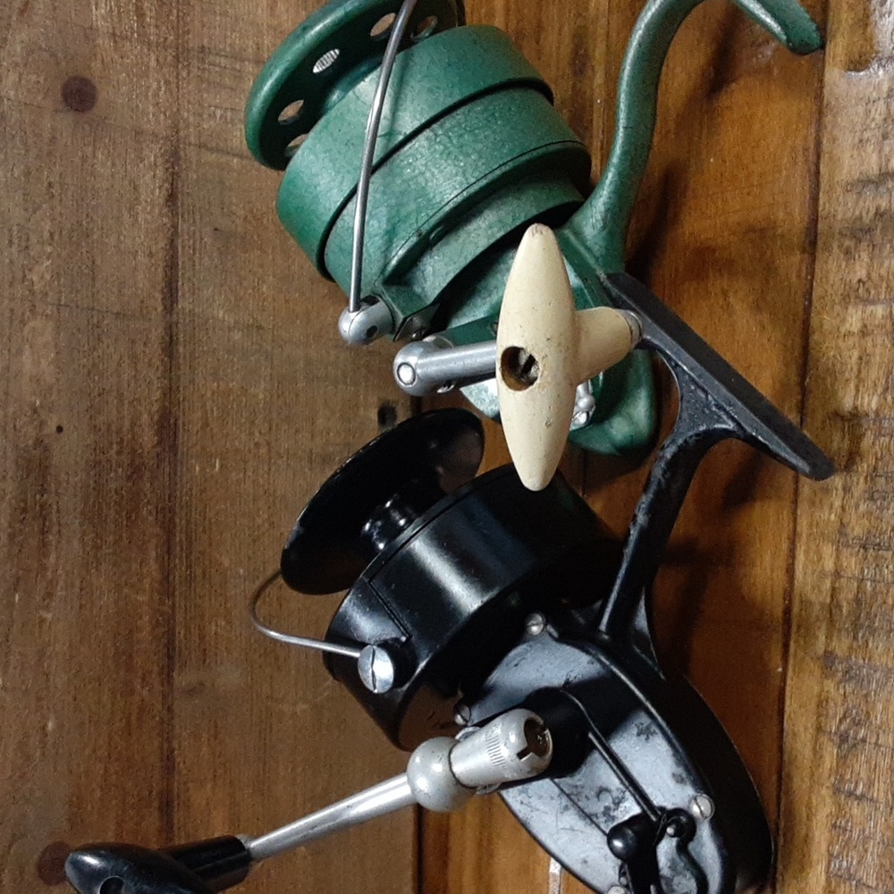 Vintage Fishing Reels (2)